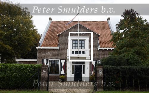 Noordwijk 15 oktober 2022
Maxime Meiland en haar man Leroy Wortelboer hebben een nieuwe villa / huis gekocht heel dichtbij Martien en Erica. Verkocht onder voorbehoud.