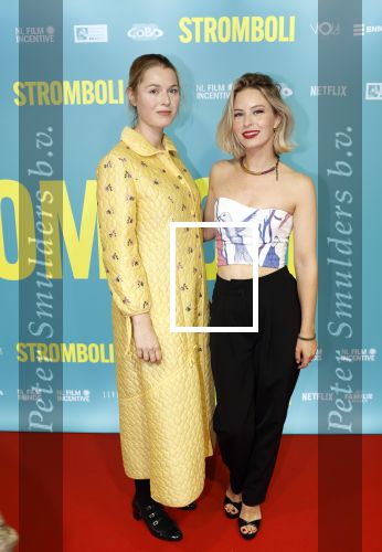 Amsterdam 31 oktober 2022
Premiere Stromboli in Tuschinski.
Melissa Drost met een vriendin