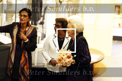 Amsterdam 13 oktober 2022
Prinses Beatrix opent de expositie van haar moeder prinses Juliana in de nieuwe kerk in Amsterdam. Noraly Beyer met prinses Beatrix