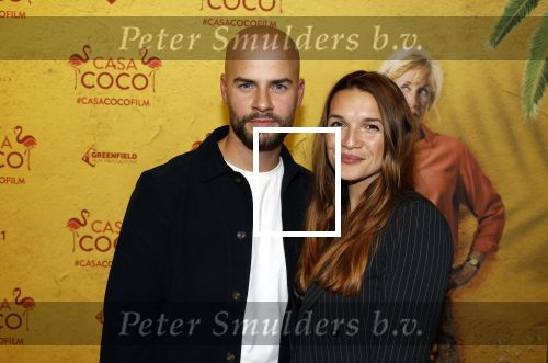 Rotterdam 7 november 2022
Premiere Casa Coco met oa Gerard Cox Joke Bruijs Loes Luca Katja Schuurman Frederique Spigt Bruni Heinke Oscar Aerts Chris Tates Richard Groenendijk en Pamela Teves. Oscar aerts met partner