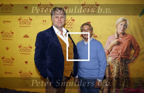 Rotterdam 7 november 2022
Premiere Casa Coco met oa Gerard Cox Joke Bruijs Loes Luca Katja Schuurman Frederique Spigt Bruni Heinke Oscar Aerts Chris Tates Richard Groenendijk en Pamela Teves. Patrick Stoof met schoonvader