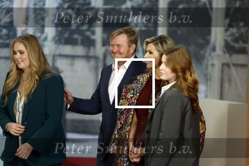 Amsterdam 4 november 2022
Fotomoment met koninklijke familie in de nieuwe kerk waar op dit moment een expositie is van Prinses Juliana.
Aanwezig Koning Willem Alexander Koningin Maxima Prinses Amalia Prinses Ariane en Prinses Alexia.