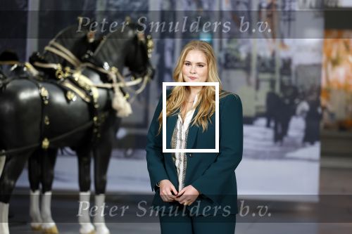 Amsterdam 4 november 2022
Fotomoment met koninklijke familie in de nieuwe kerk waar op dit moment een expositie is van Prinses Juliana.
Aanwezig Koning Willem Alexander Koningin Maxima Prinses Amalia Prinses Ariane en Prinses Alexia.