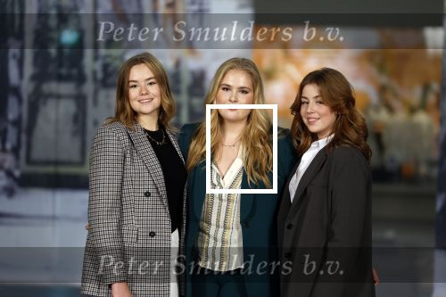 Amsterdam 4 november 2022
Fotomoment met koninklijke familie in de nieuwe kerk waar op dit moment een expositie is van Prinses Juliana.
Aanwezig Koning Willem Alexander Koningin Maxima Prinses Amalia Prinses Ariane en Prinses Alexia.