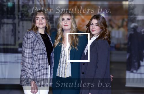 Amsterdam 4 november 2022
Fotomoment met koninklijke familie in de nieuwe kerk waar op dit moment een expositie is van Prinses Juliana.
Aanwezig Koning Willem Alexander Koningin Maxima Prinses Amalia Prinses Ariane en Prinses Alexia.