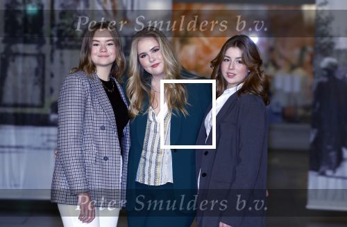 Amsterdam 4 november 2022
Fotomoment met koninklijke familie in de nieuwe kerk waar op dit moment een expositie is van Prinses Juliana.
Aanwezig Koning Willem Alexander Koningin Maxima Prinses Amalia Prinses Ariane en Prinses Alexia.