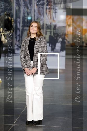 Amsterdam 4 november 2022
Fotomoment met koninklijke familie in de nieuwe kerk waar op dit moment een expositie is van Prinses Juliana.
Aanwezig Koning Willem Alexander Koningin Maxima Prinses Amalia Prinses Ariane en Prinses Alexia.