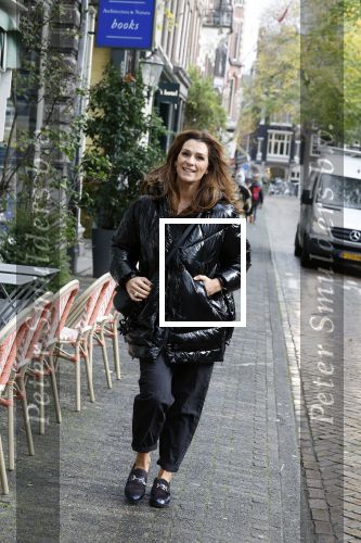 Amsterdam 9 november 2022
Presentatie kledinglijn  Iris Zeilstra bij restaurant de Luwte. Quinty Trustfull kwam met dochter Moise Trustfull