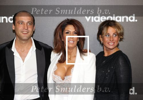 Amsterdam, 19 Oktober 2022
Premiere documentaire Andre Hazes bij Videoland in het Tuschinski theater
Rachel Hazes met Jacqueline Laats -ex vrouw Rene v d Gijp en haar zoon Sanny v d Gijp