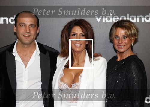 Amsterdam, 19 Oktober 2022
Premiere documentaire Andre Hazes bij Videoland in het Tuschinski theater
Rachel Hazes met Jacqueline Laats -ex vrouw Rene v d Gijp en haar zoon Sanny v d Gijp
