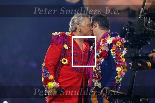 Amsterdam 19 november 2022
Toppers in concert in deJohan Cruijff arena.
Met oa Jeroen v d Boom Rene Froger Gerard Joling en Jan Smit.