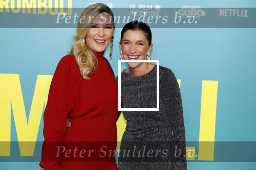 Amsterdam 31 oktober 2022
Premiere Stromboli in Tuschinski.
Saskia Noort met dochter en zoon