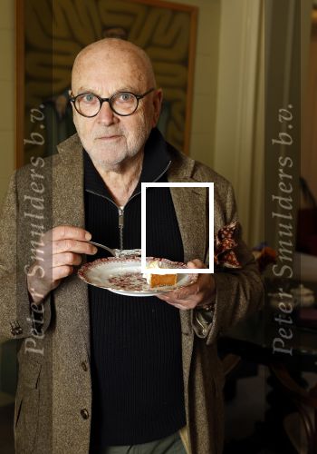 Amsterdam 17 november 2022
In theater Betty Asfalt viert Annemarie Oster haar 80e verjaardag . Serge Henri Valcke