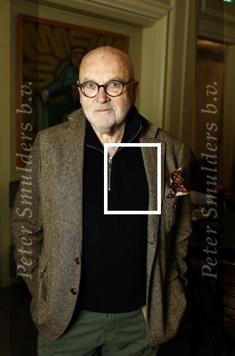 Amsterdam 17 november 2022
In theater Betty Asfalt viert Annemarie Oster haar 80e verjaardag . Serge Henri Valcke