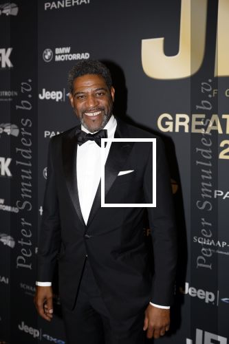 Amsterdam 27 oktober 2022
JFK Greatest man 2022 Gala in het Holland Casino.
Winnaar is Barry Hay. Sergio Vyent