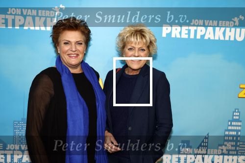Zaandam 30 oktober 2022
Premiere zo vader zo zoon van Jon v Eerd in het zaantheater. Simone Kleinsma en Marjolein Touw