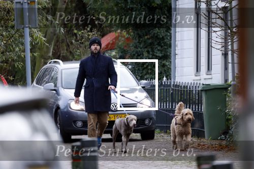 Zuiderwoude 18 november 2022
Thijs Romer laat zijn honden uit .