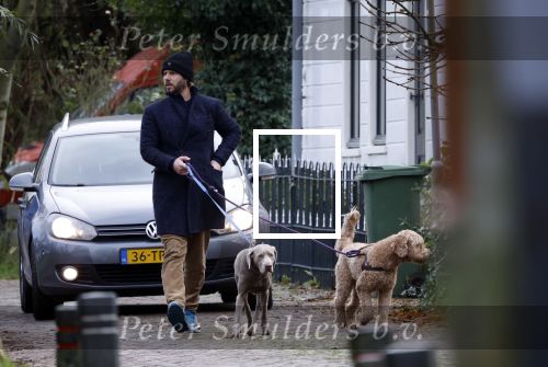 Zuiderwoude 18 november 2022
Thijs Romer laat zijn honden uit .