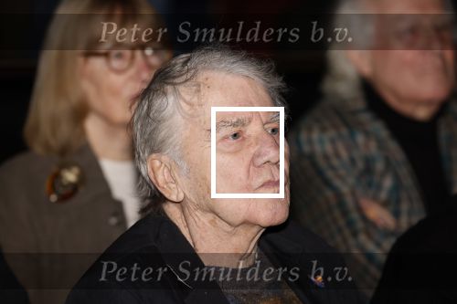 Amsterdam 17 november 2022
In theater Betty Asfalt viert Annemarie Oster haar 80e verjaardag . Willem Nijholt kwam met zijn partner Ben Swibben