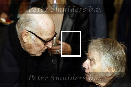 Amsterdam 17 november 2022
In theater Betty Asfalt viert Annemarie Oster haar 80e verjaardag . Willem Nijholt en Hans Kemna