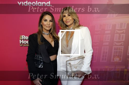 Amsterdam 22 november 2022
Presentatie Real Housewifes of Amsterdam in Hotel Krasnapolsky  van Videoland.  Yvonne en Michelle Dubbelboer