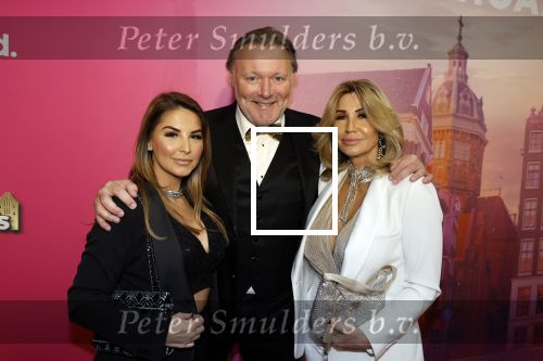 Amsterdam 22 november 2022
Presentatie Real Housewifes of Amsterdam in Hotel Krasnapolsky  van Videoland.  Yvonne en Michelle Dubbelboer