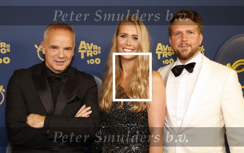 Amsterdam 12 oktober 2023
Televizierring 2023 in Carre .
Alex van Keulen met Kim en Paul van Kopen Zonder Kijken