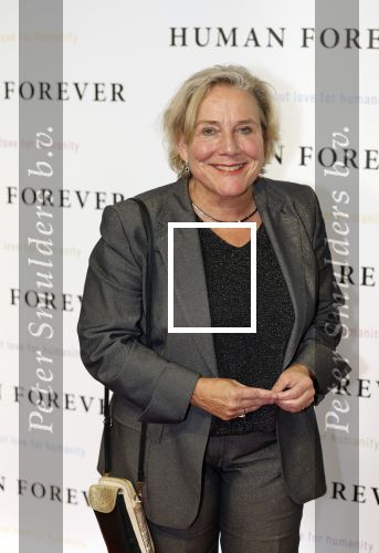 Amsterdam 9 oktober 2023
Premiere Human Forever door oa Teun Toebes in Tuschinski. Ank Bijleveld
