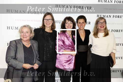Amsterdam 9 oktober 2023
Premiere Human Forever door oa Teun Toebes in Tuschinski. Ank Bijleveld