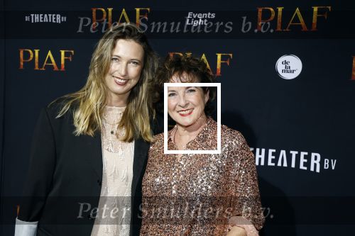 Amsterdam 13 oktober 2023
Premiere Piaf in het DeLamar theater. Anne-Mieke Ruyten v met nichtje