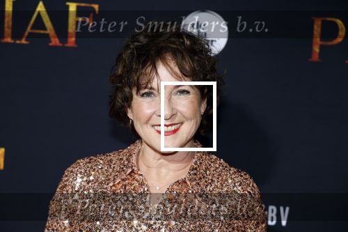 Amsterdam 13 oktober 2023
Premiere Piaf in het DeLamar theater. Anne-Mieke Ruyten v met nichtje