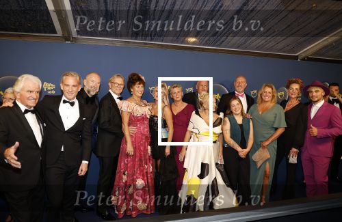 Amsterdam 12 oktober 2023
Televizierring 2023 in Carre .
N en B vol liefde deelnemers en Art Rooijakkers en Jeroen Kijk in de Vegte