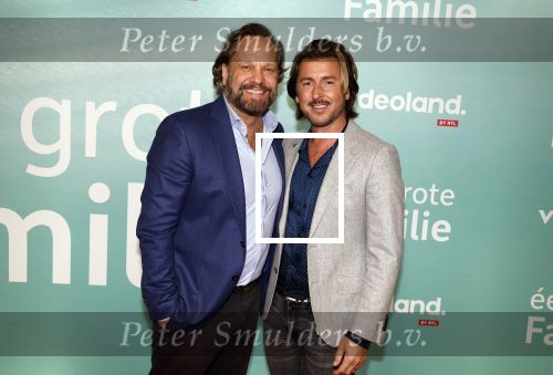 Amsterdam 10 oktober 2023
Premiere een grote familie in Tuschinski . Vidoeland gaat het uitzenden. carlo Boszhard en Herald