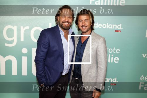 Amsterdam 10 oktober 2023
Premiere een grote familie in Tuschinski . Vidoeland gaat het uitzenden. carlo Boszhard en Herald
