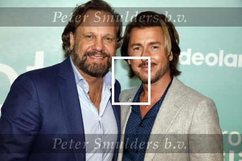 Amsterdam 10 oktober 2023
Premiere een grote familie in Tuschinski . Vidoeland gaat het uitzenden. carlo Boszhard en Herald