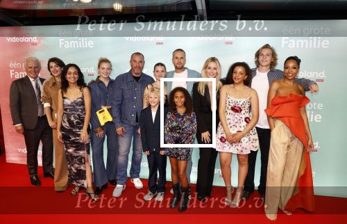 Amsterdam 10 oktober 2023
Premiere een grote familie in Tuschinski . Vidoeland gaat het uitzenden. cast met oa Chantal janzen Huub Stapel Jeroen v Koningsbrugge Lykele Muus Tina de Bruin en Silou Zijlstra