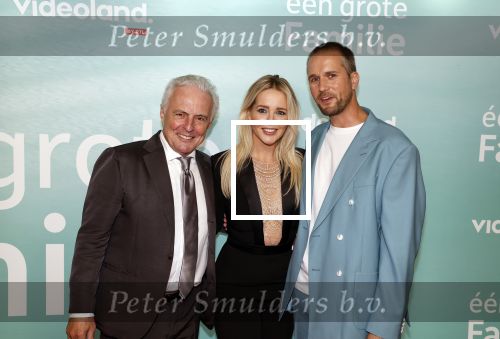 Amsterdam 10 oktober 2023
Premiere een grote familie in Tuschinski . Vidoeland gaat het uitzenden. Chantal Janzen Huub Stapel en Lykele Muus