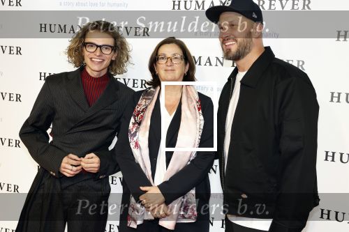 Amsterdam 9 oktober 2023
Premiere Human Forever door oa Teun Toebes in Tuschinski. Conny Helder