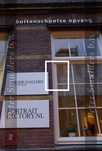 Amsterdam 29 oktober 2023
Opening expositie Davide Heijmans . Haar man Thierry Baudet en haar zoontje waren ook aanwezig .