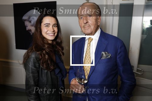 Amsterdam 29 oktober 2023
Opening expositie Davide Heijmans . Haar man Thierry Baudet en haar zoontje waren ook aanwezig .
Davide Heijmans en Theo Hiddema