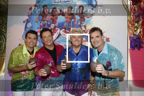 Noordwijk 16 oktober 2023
Presentatie Toppers in concert bij Breakers in Noordwijk.
Rene Froger Jan Smit Gerard Joling en Jeroen v d Boom