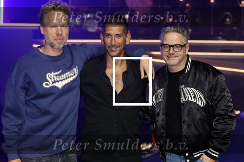 Arnhem 20 oktober 2023
Concert the streamers in het gelredome .
Deelnemers oa Susan en Freek Ronnie Flex Guus Meeuwis Nick Schilder Simon Keizer Diggy Dex Kraantje pappie Roel v Velzen Snelle Danny Vera Flemming Claude Paul de Leeuw Zoe Tauran en Frank Lammers .