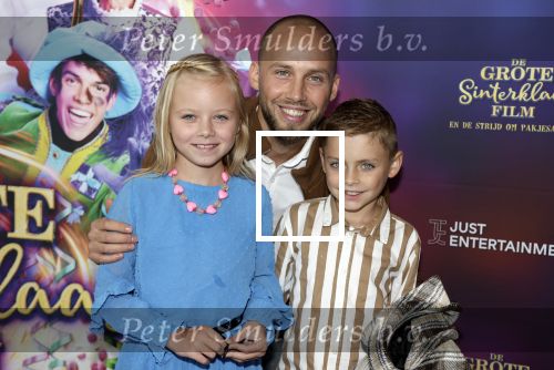 Amsterdam 30 september 2023
Premiere de Grote sinterklaasfilm in Pathe Noord.
Edino v Dorsten met kinderen