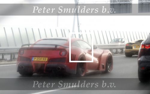 Amsterdam 15 oktober 2023
Eeen Ferrari F12 en Lamborghini Aventador op de A10