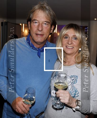 Hilversum 7 oktober 2023
Presentatie nieuwe magazine van Nicole des Bouvrie bij  Theater Gooiland. Frank Halters met partner