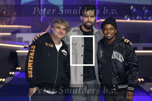 Arnhem 20 oktober 2023
Concert the streamers in het gelredome .
Deelnemers oa Susan en Freek Ronnie Flex Guus Meeuwis Nick Schilder Simon Keizer Diggy Dex Kraantje pappie Roel v Velzen Snelle Danny Vera Flemming Claude Paul de Leeuw Zoe Tauran en Frank Lammers .