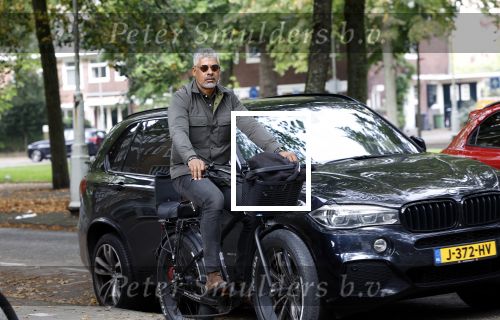 Amsterdam 2 oktober 2023
Frank Rijkaard op zijn fatbike in Amsterdam zuid
