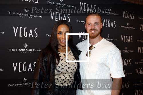 Amsterdam 28 september 2023
Premiere Hans Klok bij the Harbour Club.
Glennis Grace met haar zoon en vriend