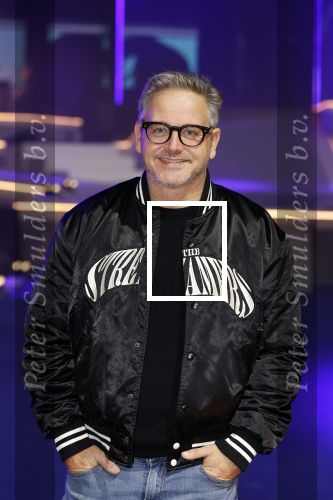 Arnhem 20 oktober 2023
Concert the streamers in het gelredome .
Deelnemers oa Susan en Freek Ronnie Flex Guus Meeuwis Nick Schilder Simon Keizer Diggy Dex Kraantje pappie Roel v Velzen Snelle Danny Vera Flemming Claude Paul de Leeuw Zoe Tauran en Frank Lammers .