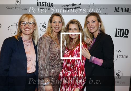 Amsterdam 23 oktober 2023
Presentatie nieuwe cover Kek Mama op event van Friends of the brands in het Lido . Helene v santen